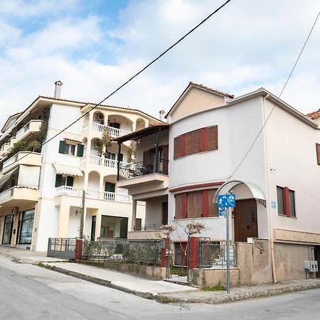 Apartmán Palazzo Di Meteora Kalambaka Exteriér fotografie